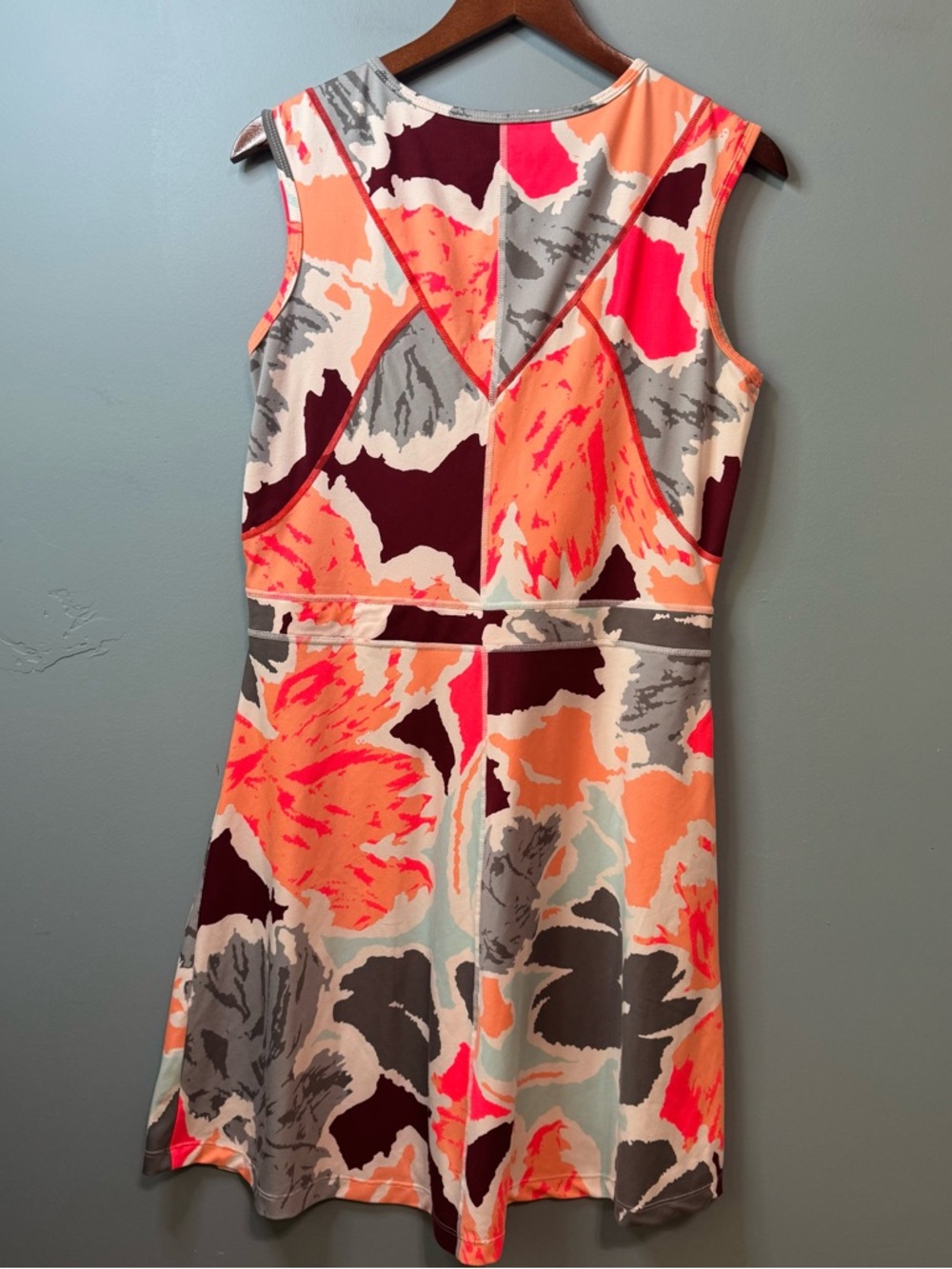 Title Nine DREAM Dress Floral Abstract Sleeveless Athletic Travel Mini Large - Picture 7 of 13